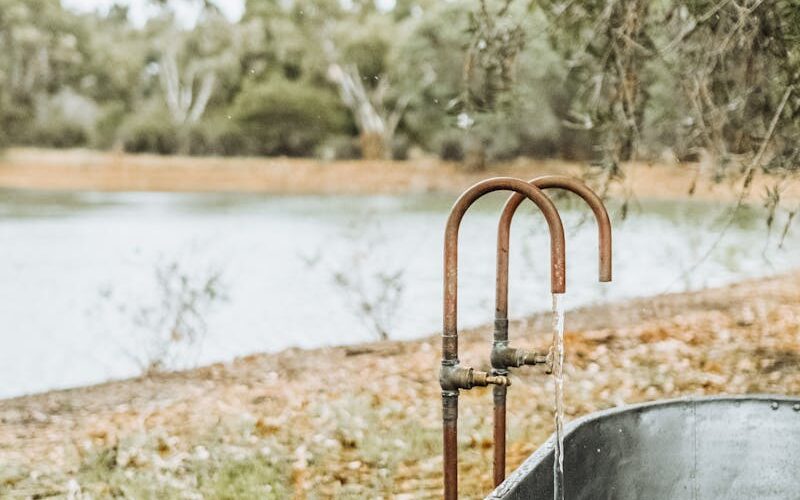 Problemas de Presión de Agua: Causas y Soluciones